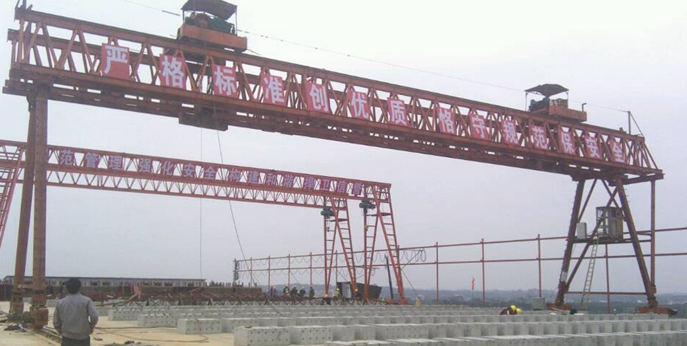 低價(jià)轉(zhuǎn)讓的二手龍門吊值得購買嗎？有什么注意事項(xiàng)？