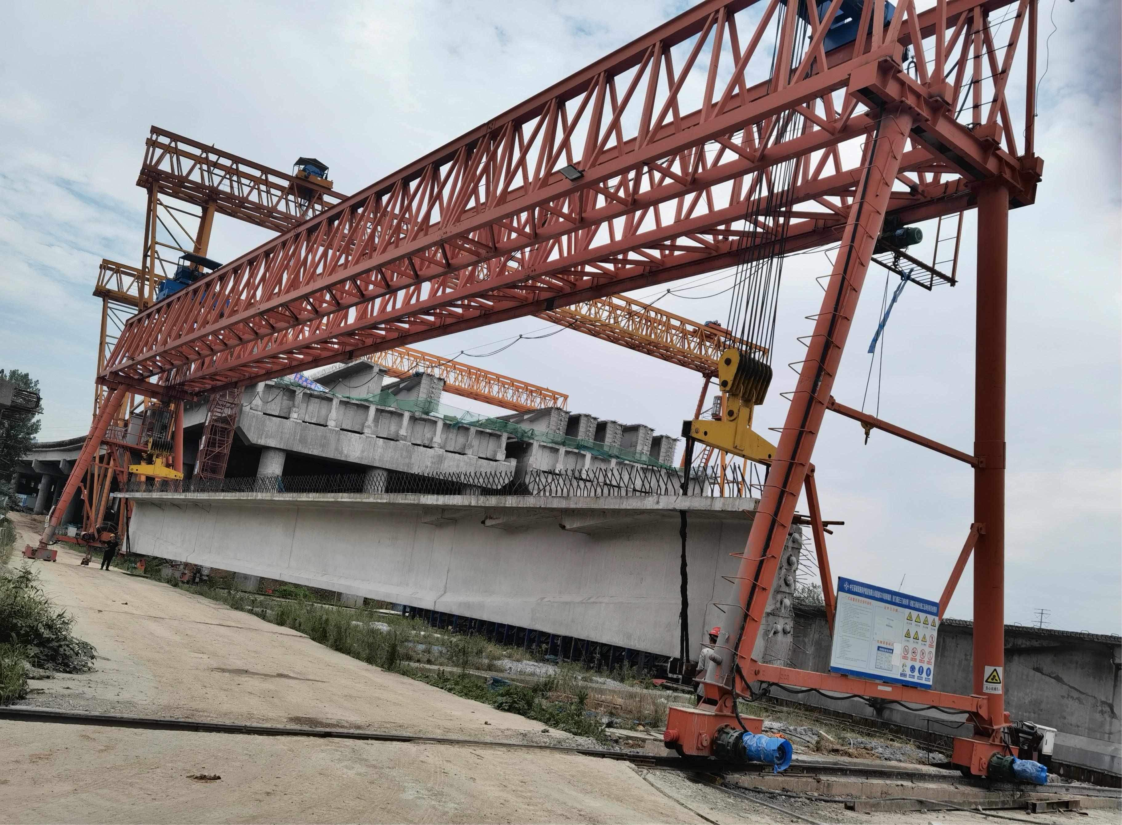 雙梁龍門吊出現(xiàn)重物自墜怎么回事？