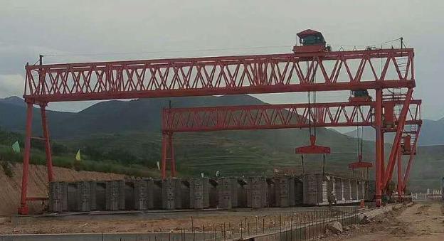 門式起重機的聯(lián)軸器我們該怎么選擇，根據(jù)哪些內(nèi)容來選擇